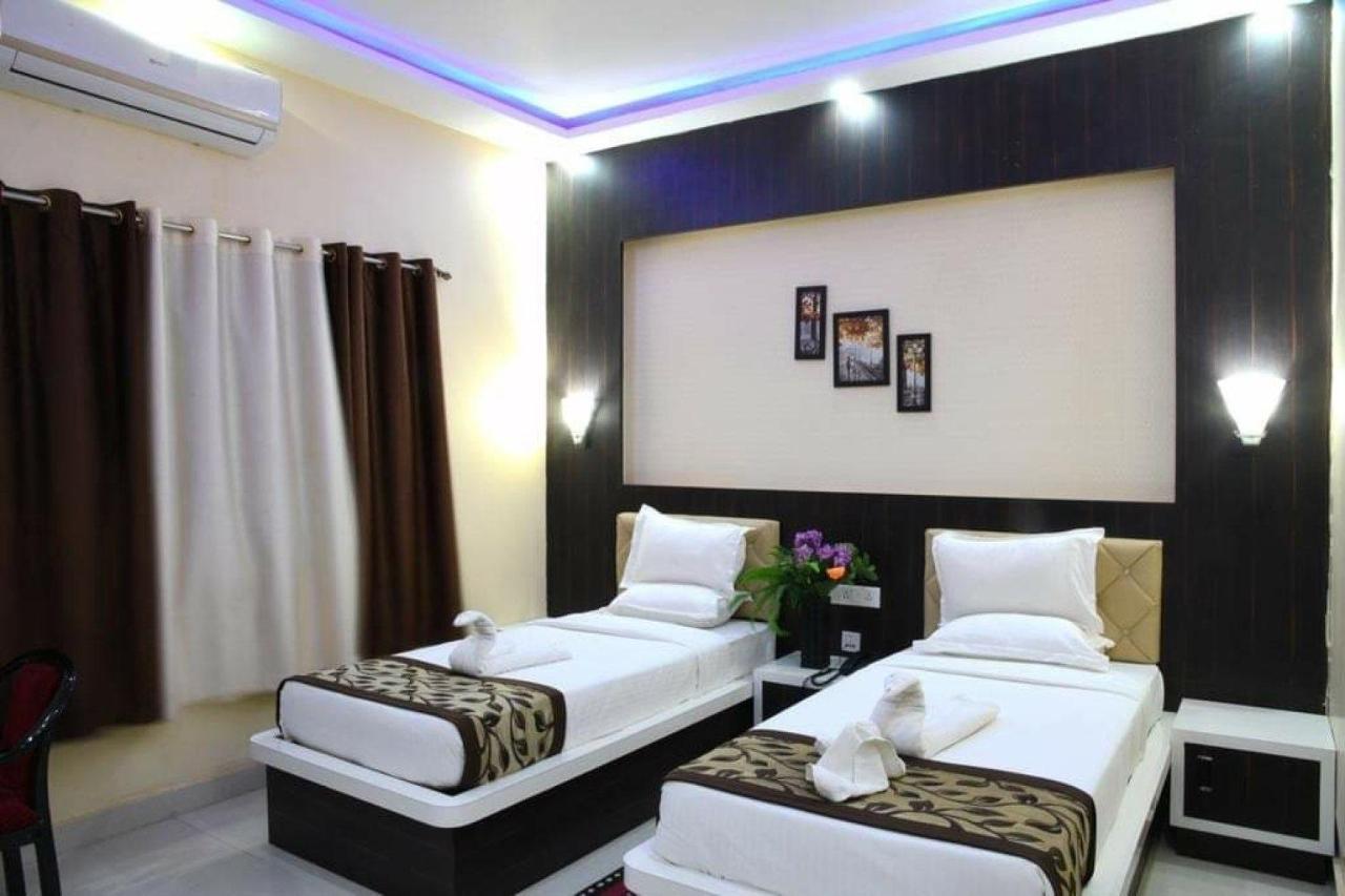 Hotel Mariya International Bodh Gaya Ngoại thất bức ảnh